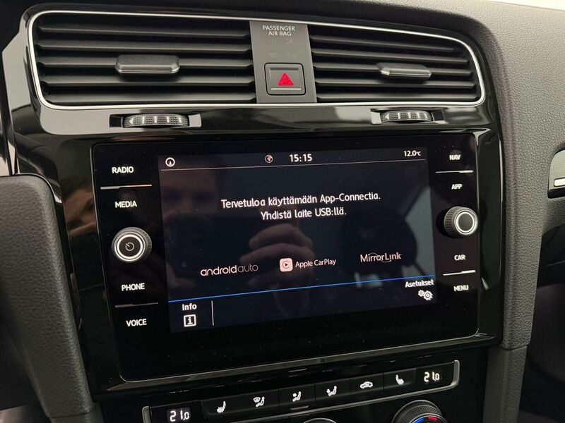 Volkswagen Golf vaihtoauto