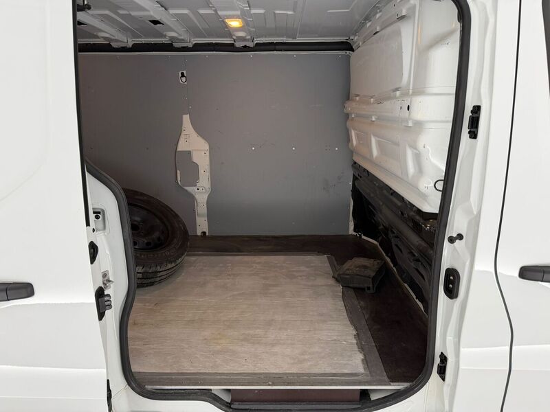 Nissan NV300 vaihtoauto