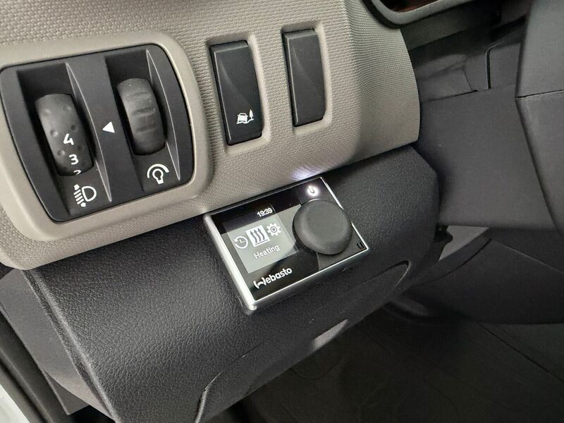 Nissan NV300 vaihtoauto