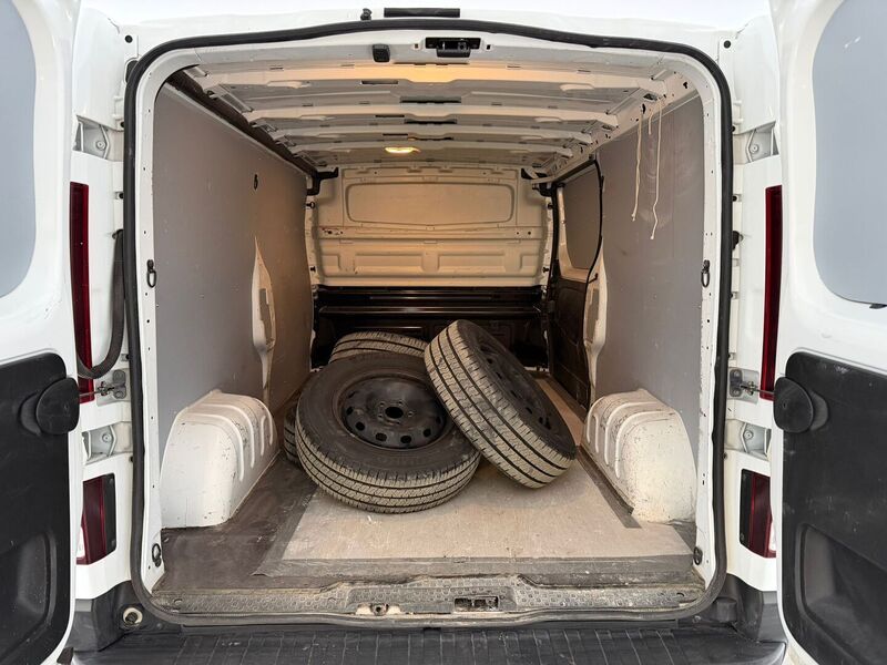 Nissan NV300 vaihtoauto