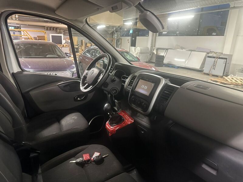 Nissan NV300 vaihtoauto