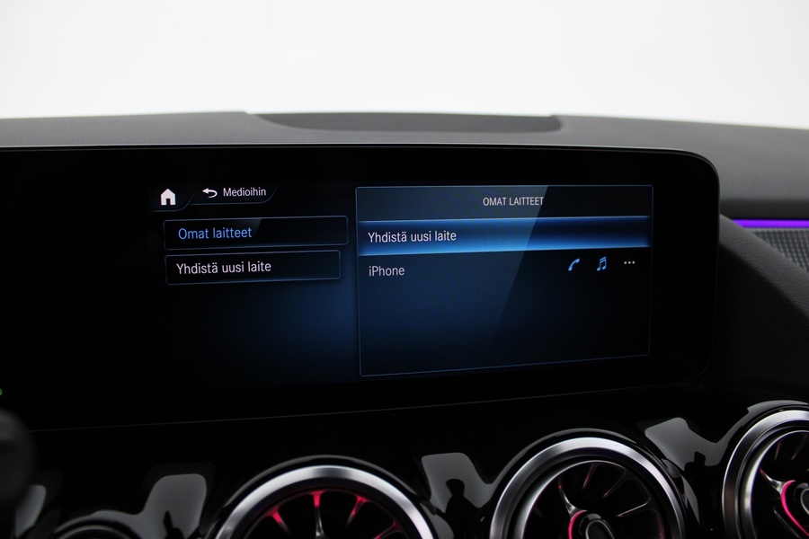 Mercedes-Benz EQA vaihtoauto