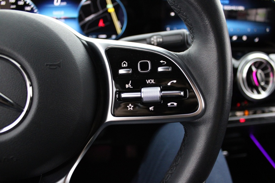 Mercedes-Benz EQA vaihtoauto