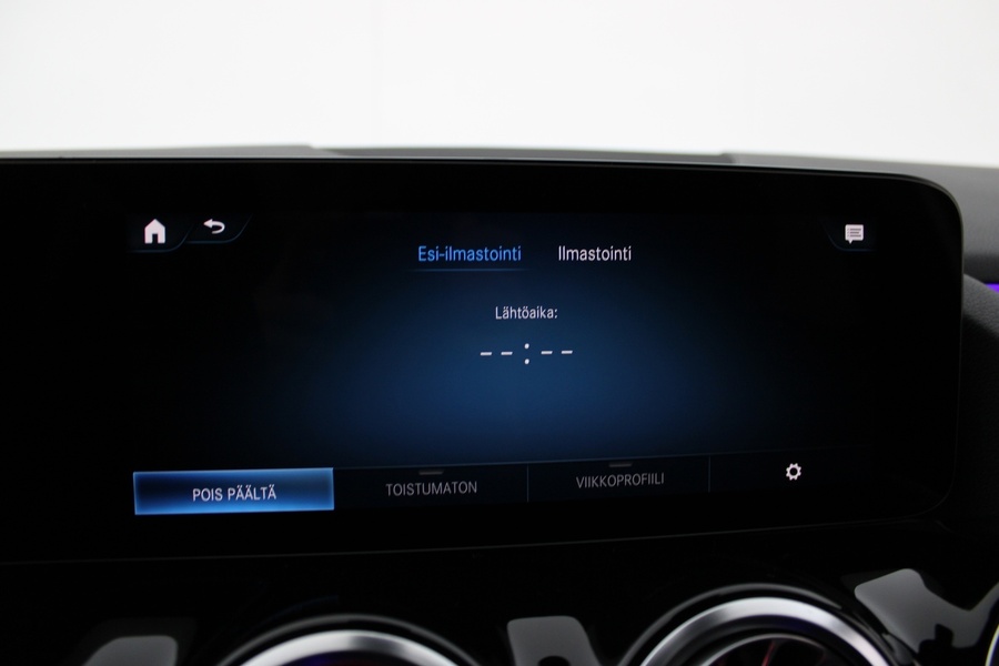 Mercedes-Benz EQA vaihtoauto