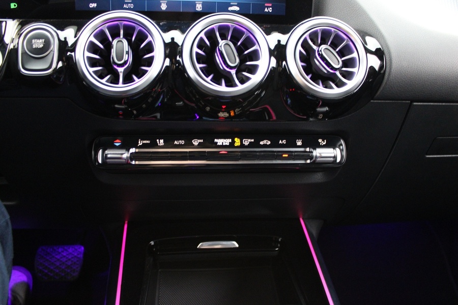 Mercedes-Benz EQA vaihtoauto