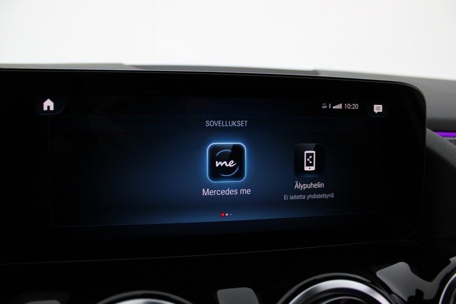 Mercedes-Benz EQA vaihtoauto