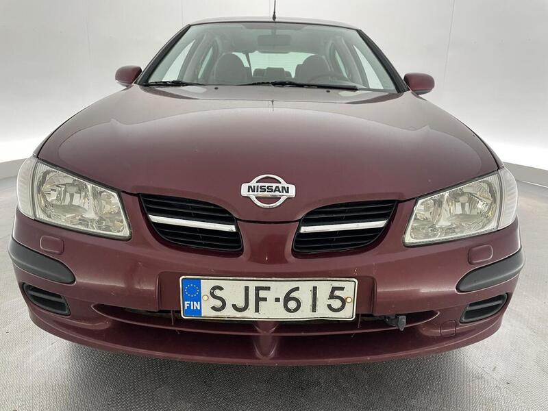 Nissan Almera vaihtoauto