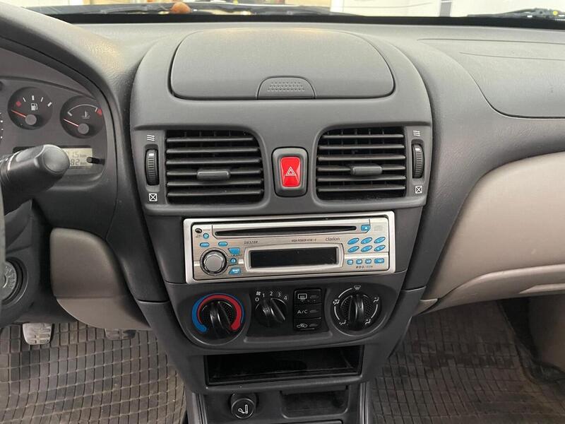 Nissan Almera vaihtoauto