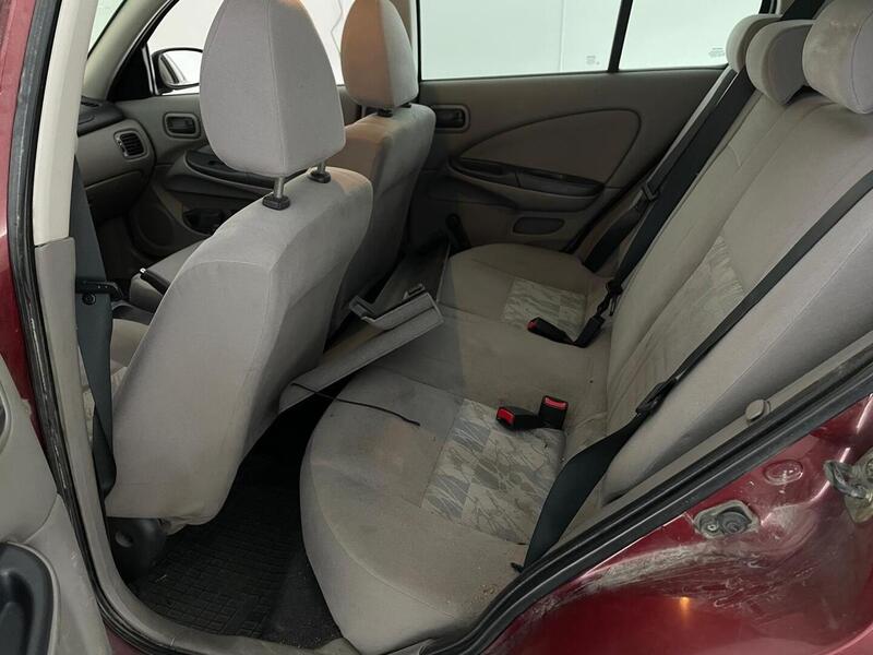 Nissan Almera vaihtoauto