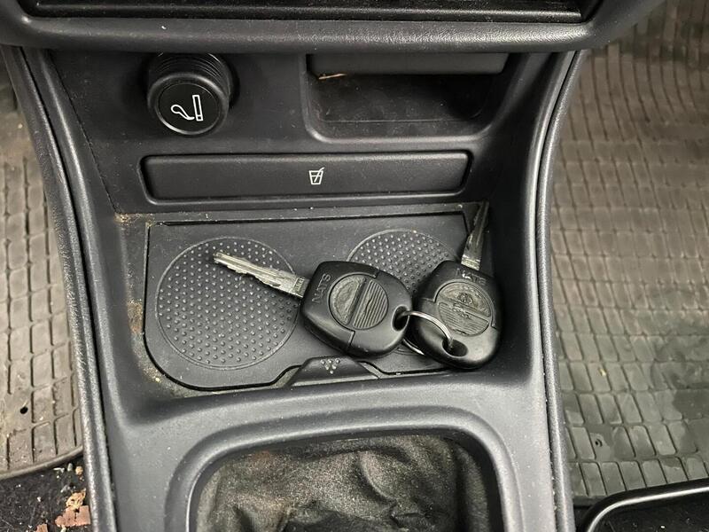 Nissan Almera vaihtoauto