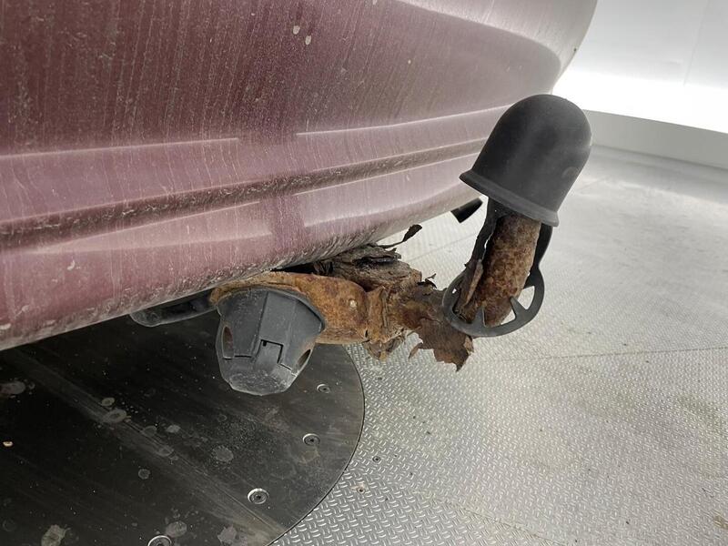 Nissan Almera vaihtoauto