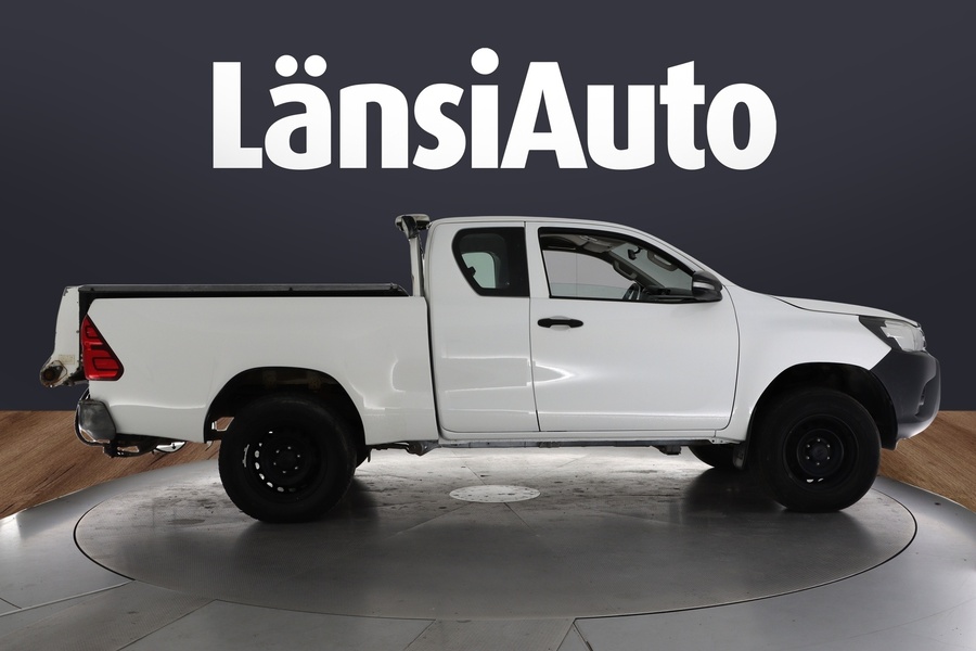 Toyota Hilux vaihtoauto