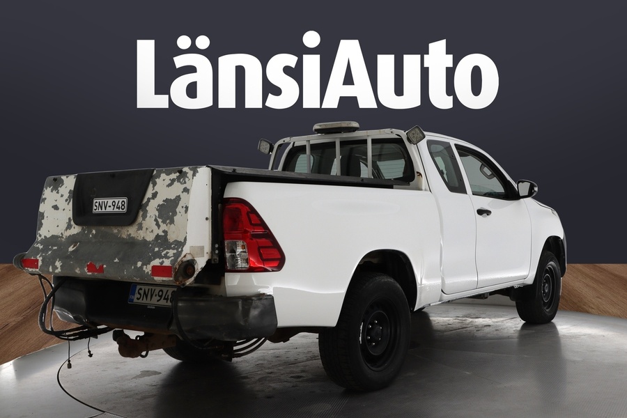 Toyota Hilux vaihtoauto