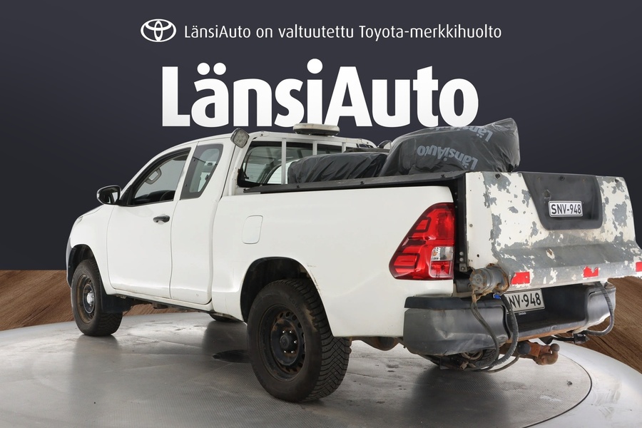 Toyota Hilux vaihtoauto