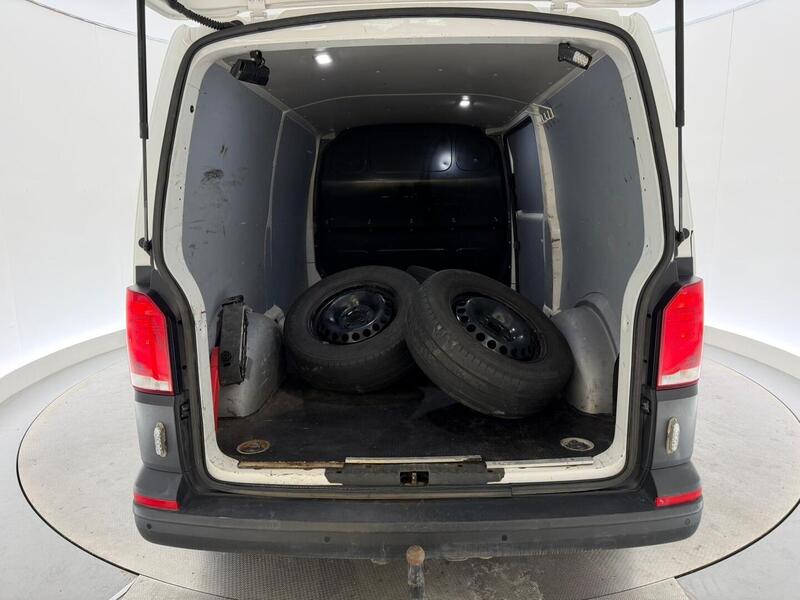 Volkswagen Transporter vaihtoauto