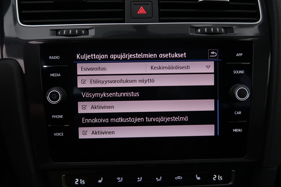 Volkswagen Golf vaihtoauto