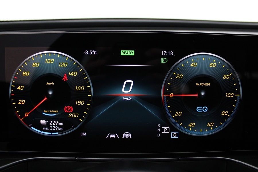 Mercedes-Benz EQC vaihtoauto