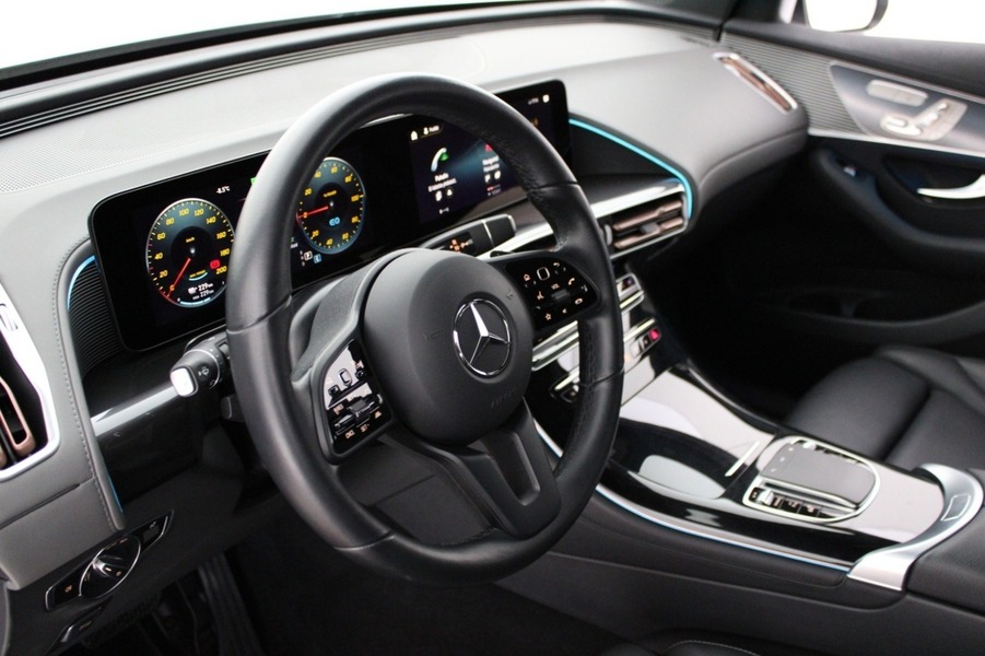 Mercedes-Benz EQC vaihtoauto