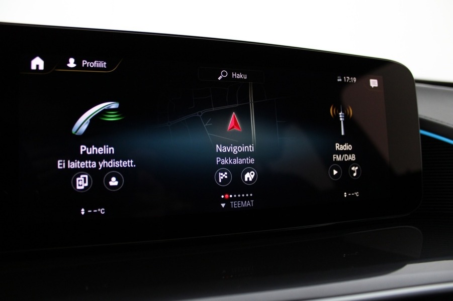 Mercedes-Benz EQC vaihtoauto