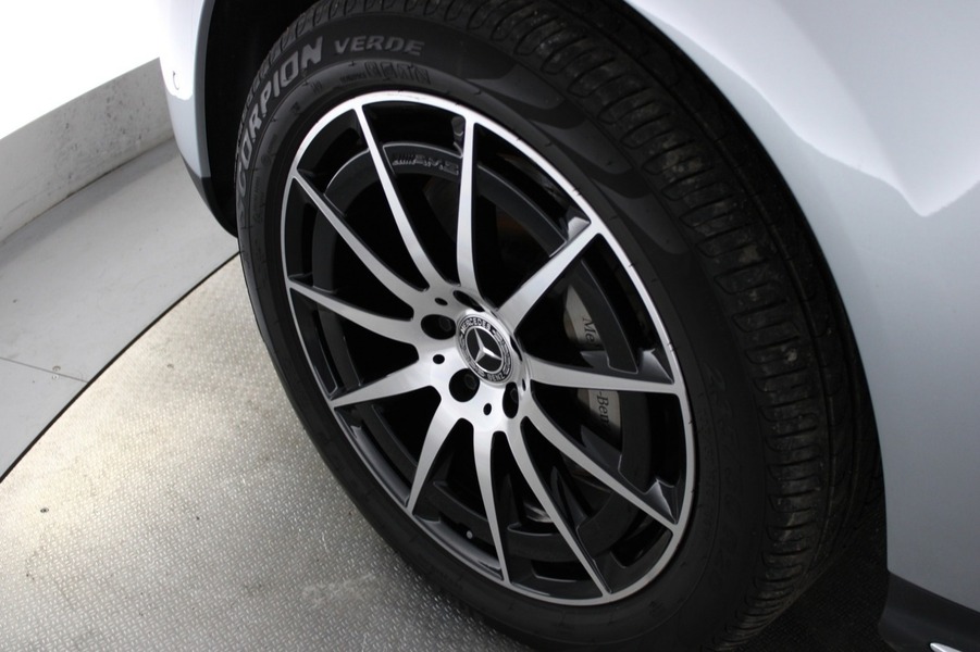 Mercedes-Benz EQC vaihtoauto