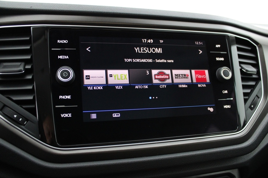 Volkswagen T-Roc vaihtoauto