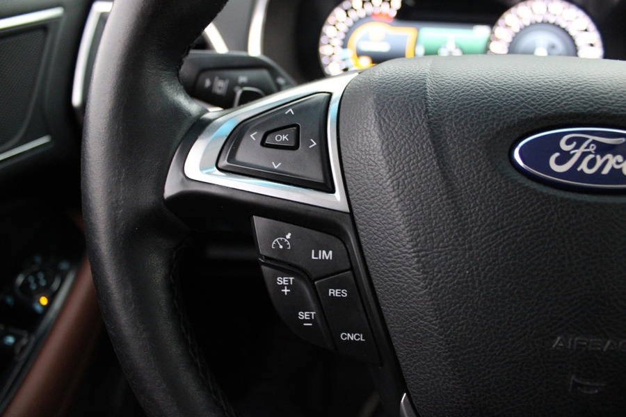 Ford Edge vaihtoauto