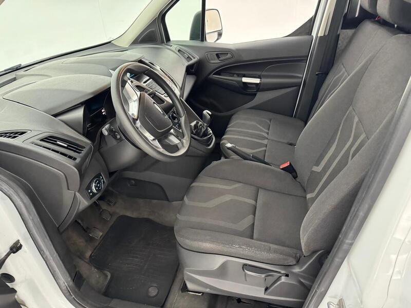 Ford Transit Connect vaihtoauto