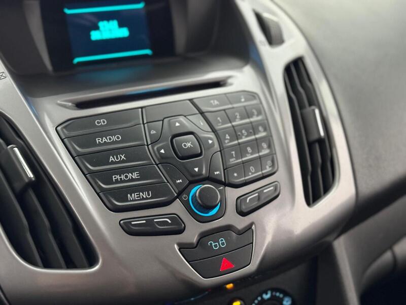 Ford Transit Connect vaihtoauto