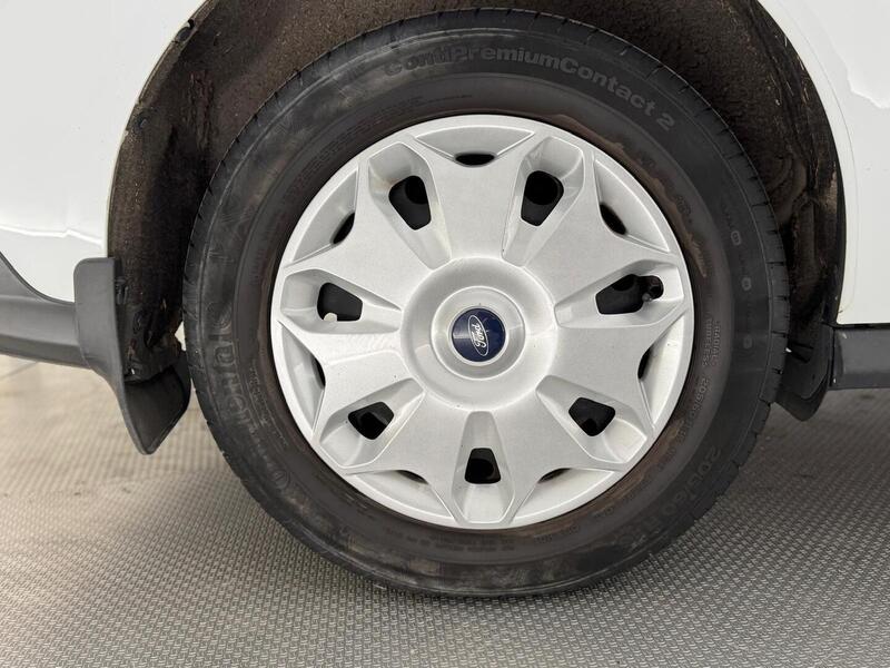 Ford Transit Connect vaihtoauto