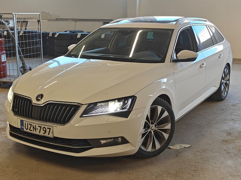 Skoda Superb vaihtoauto