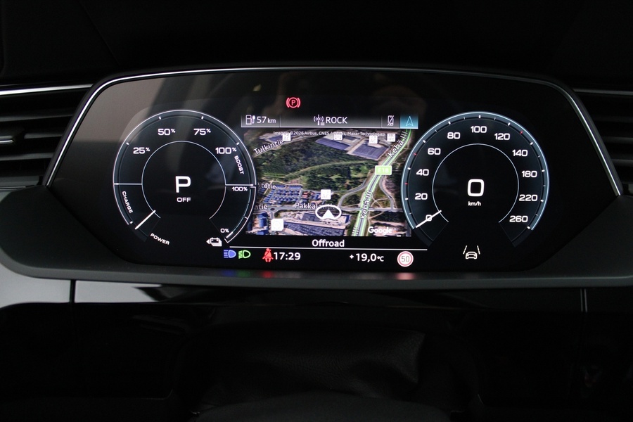 Audi Q8 e-tron vaihtoauto