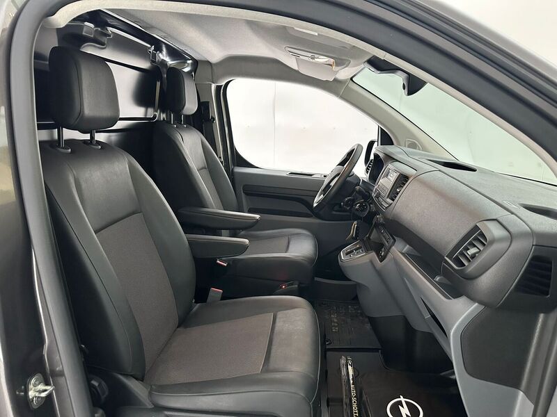 Opel Vivaro-e vaihtoauto