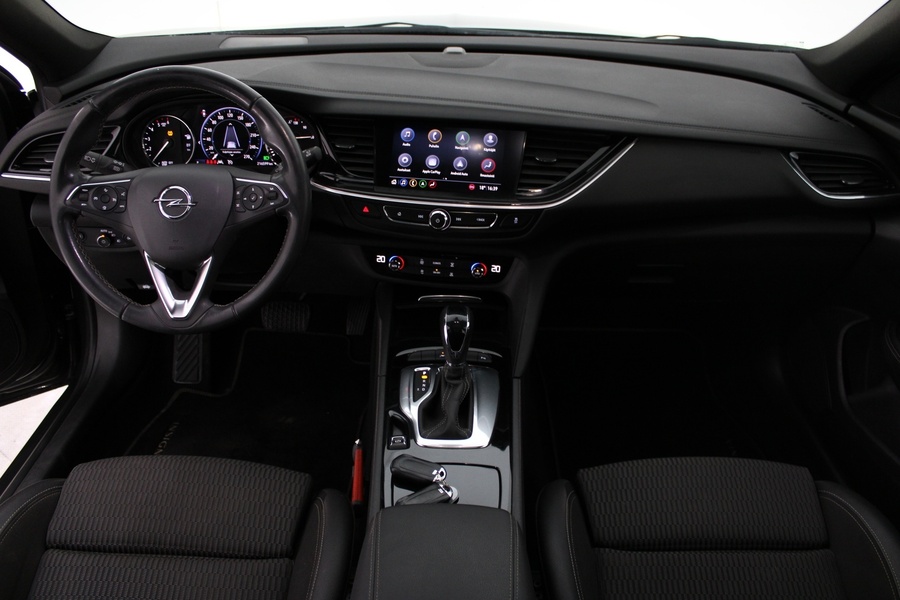 Opel Insignia vaihtoauto