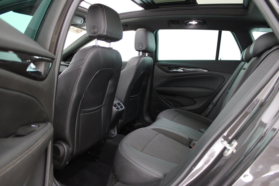Opel Insignia vaihtoauto