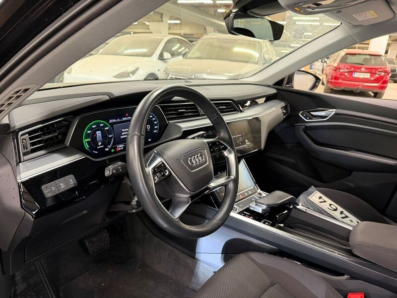 Audi e-tron vaihtoauto