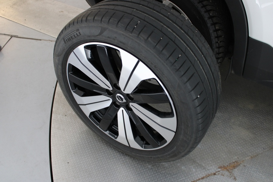 Volvo C40 vaihtoauto