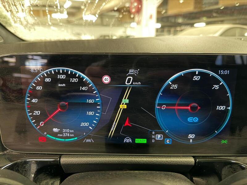 Mercedes-Benz EQA vaihtoauto