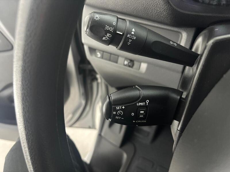 Toyota Proace Verso vaihtoauto