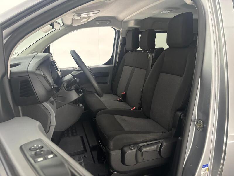 Toyota Proace Verso vaihtoauto