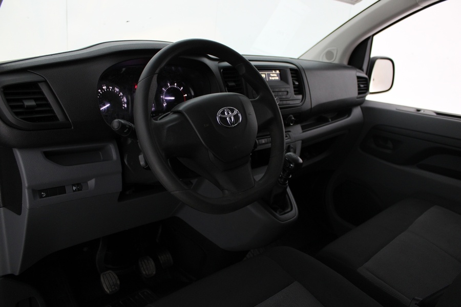 Toyota Proace Verso vaihtoauto