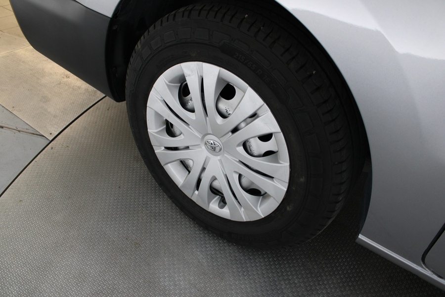 Toyota Proace Verso vaihtoauto