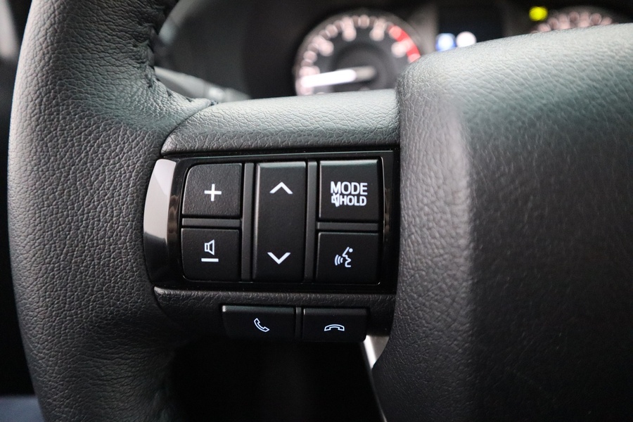 Toyota Hilux vaihtoauto
