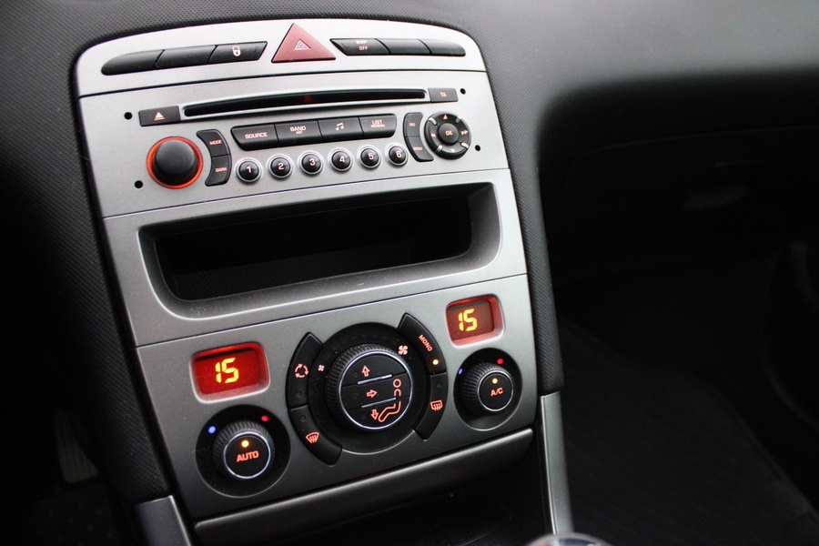 Peugeot 308 vaihtoauto