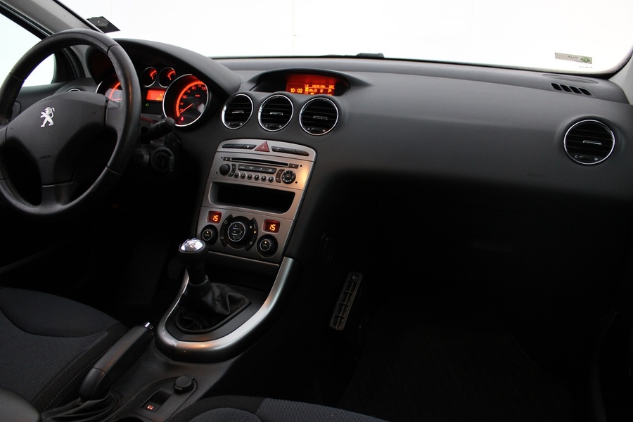 Peugeot 308 vaihtoauto