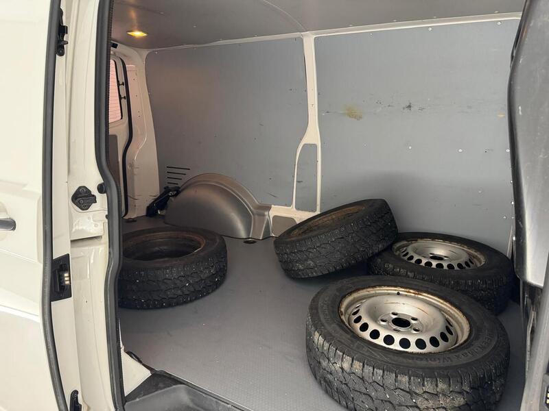 Volkswagen Transporter vaihtoauto