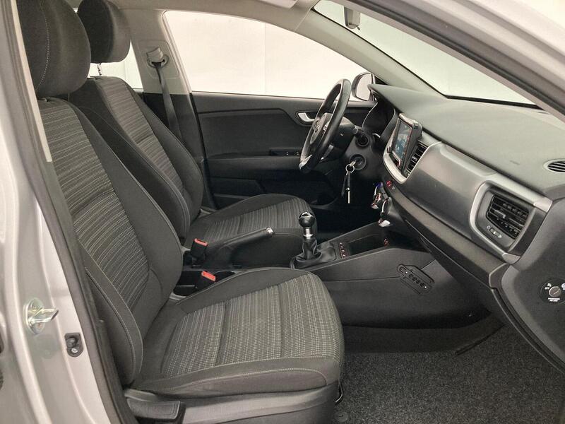 Kia Stonic vaihtoauto