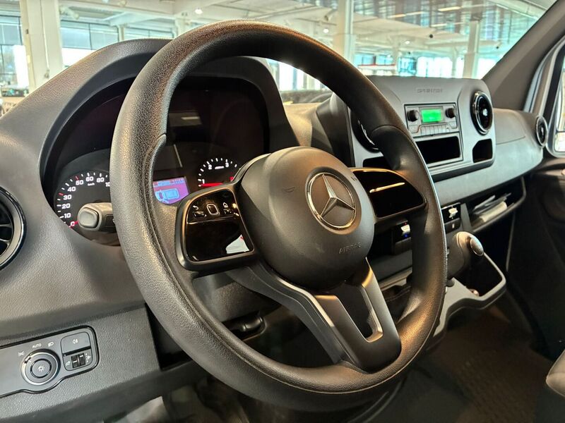 Mercedes-Benz Sprinter vaihtoauto