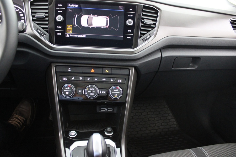 Volkswagen T-Roc vaihtoauto