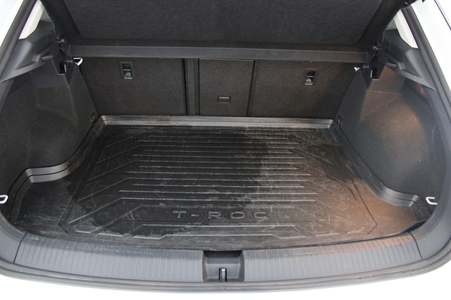 Volkswagen T-Roc vaihtoauto