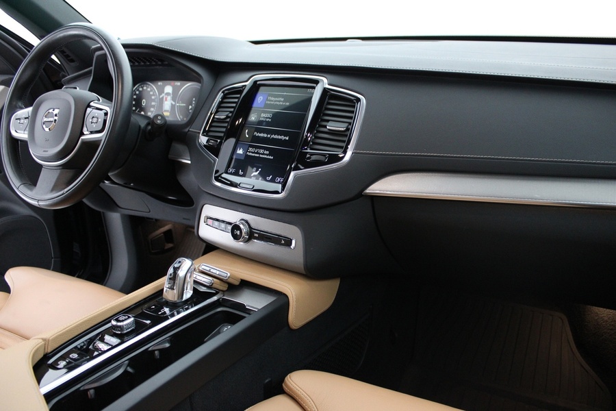 Volvo XC90 vaihtoauto